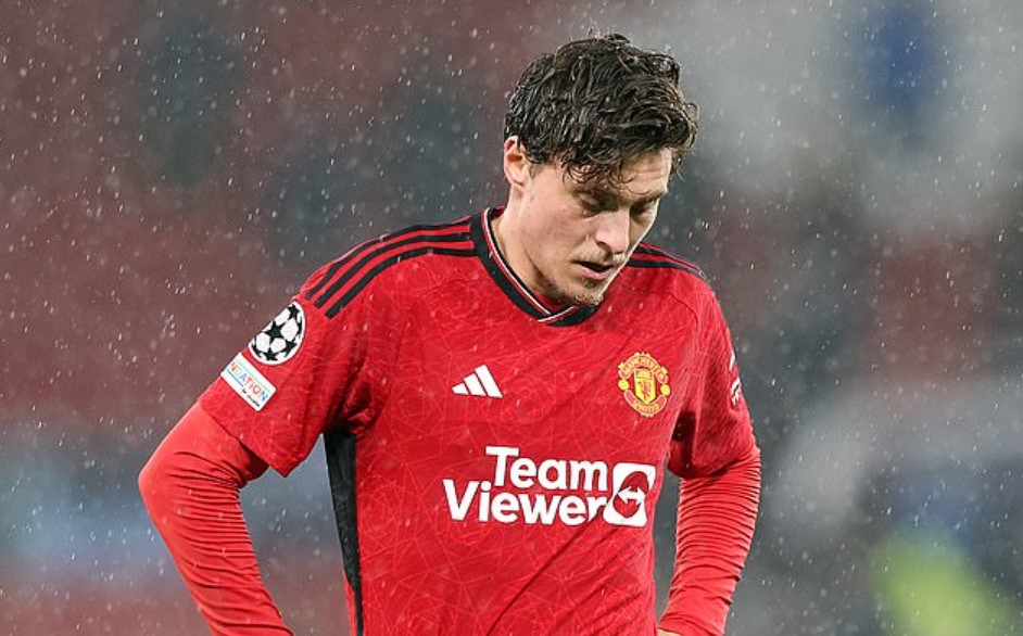 5 cầu thủ Man United bị chấm điểm thấp nhất trước Galatasaray - Ảnh 4