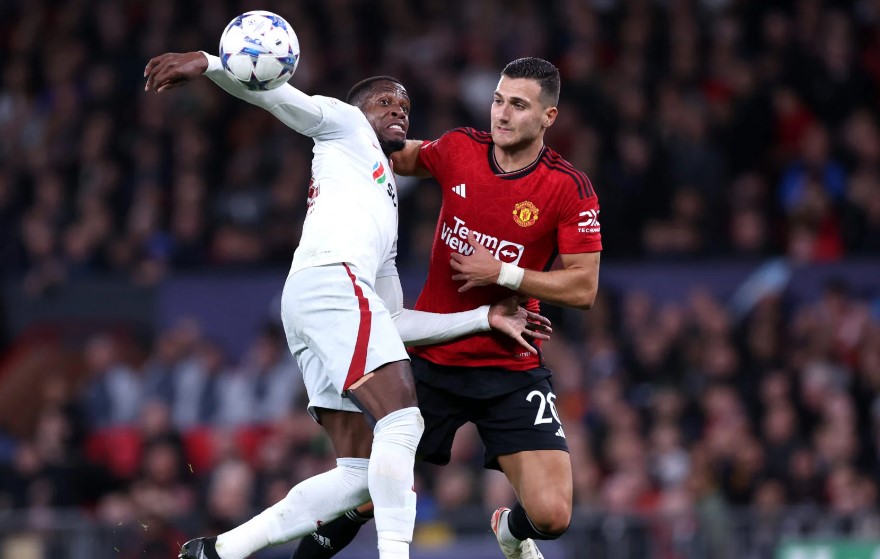 5 cầu thủ Man United bị chấm điểm thấp nhất trước Galatasaray - Ảnh 5