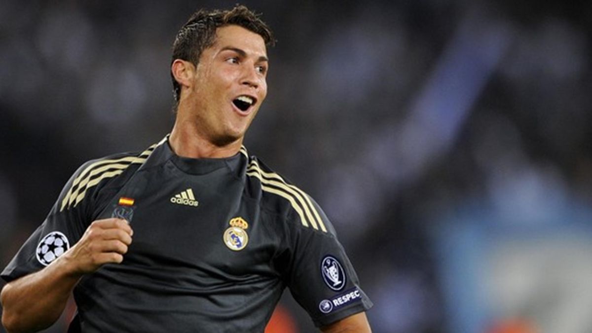 Bellingham chạm 2 thống k&ecirc; 