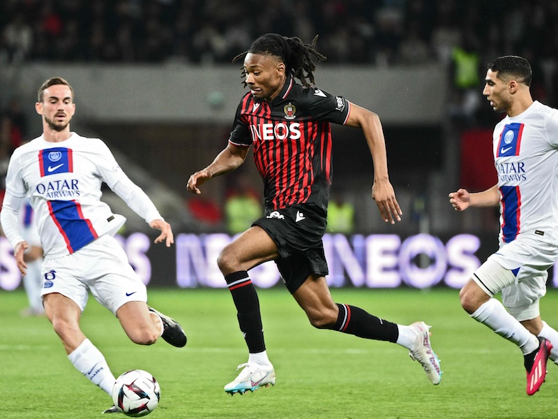 Liverpool chốt 50 củ đ&oacute;n 