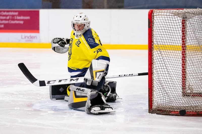 Giải nghệ 4 năm, huyền thoại Chelsea vẫn khiến CĐV 