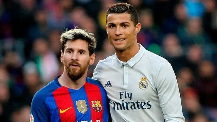 Bỏ qua m&igrave;nh, CR7 chọn huyền thoại Real vĩ đại ngang với Messi - Ảnh 2