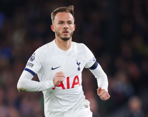 V&igrave; Bruno Fernandes, Man United bỏ lỡ &lsquo;ng&ocirc;i sao hay nhất Premier League&rsquo; - Ảnh 1