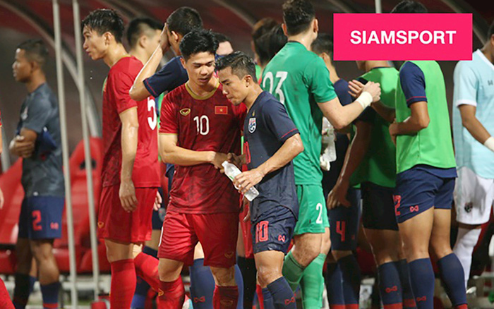 C&ocirc;ng Phượng t&igrave;nh cờ gặp Chanathip ở Nhật Bản - Ảnh 1