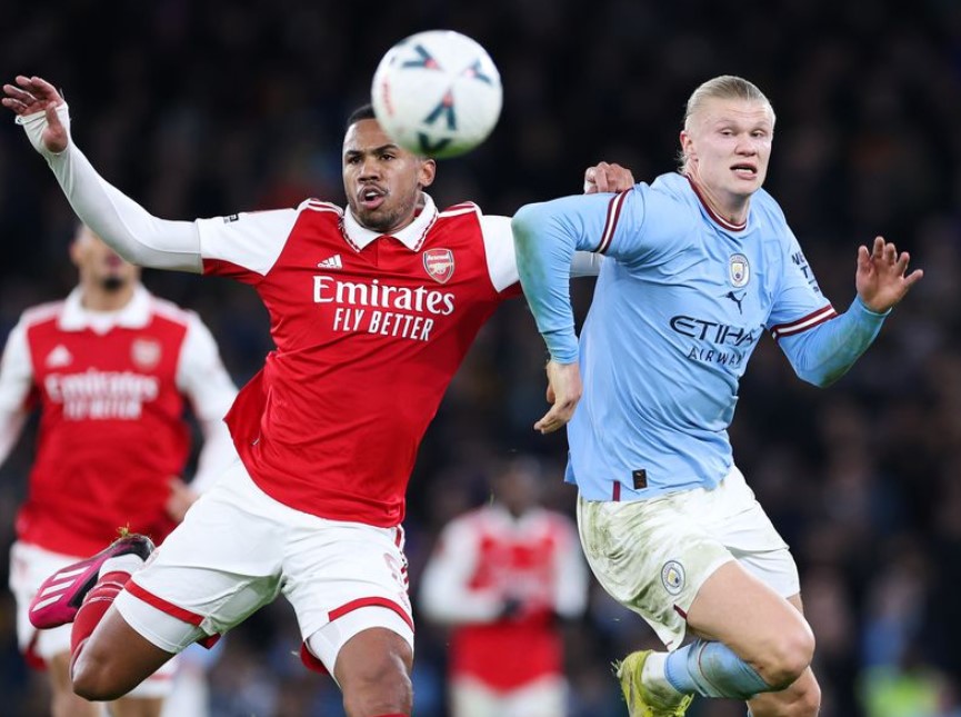 Sốc: Man City nguy cơ kh&ocirc;ng được dự Champions League m&ugrave;a tới, ngay cả khi v&ocirc; địch EPL - Ảnh 1