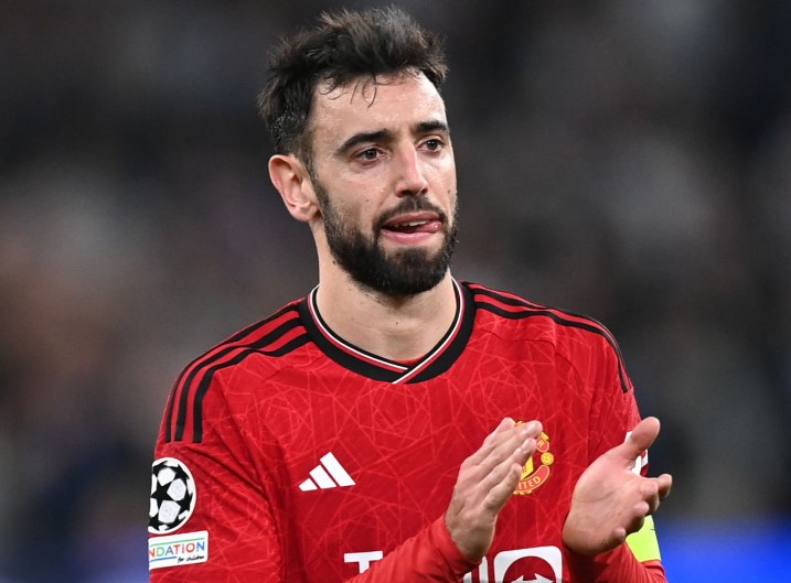 'Man United kh&ocirc;ng c&oacute; cầu thủ l&atilde;nh đạo ở tr&ecirc;n s&acirc;n' - Ảnh 1