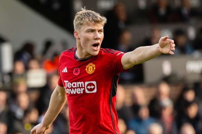 Hojlund qu&aacute; hay, lập 2 kỷ lục ở Champions League - Ảnh 1