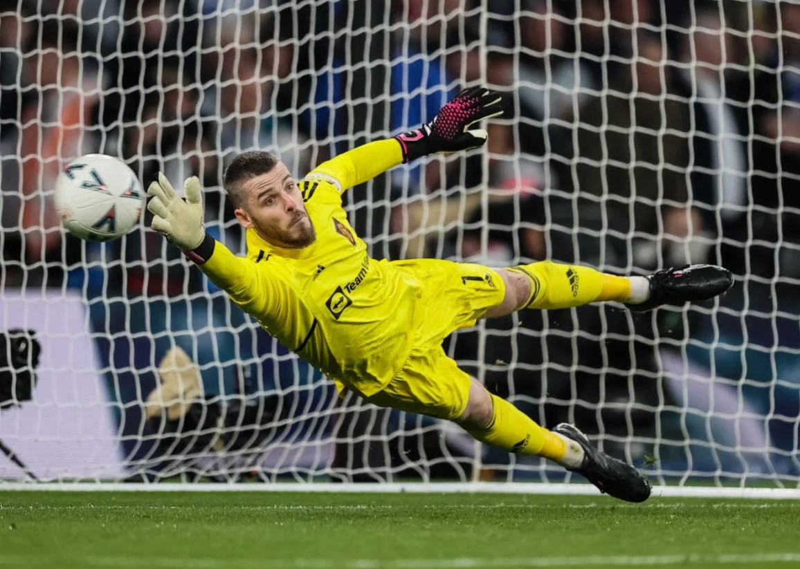 Ch&ecirc; MU, De Gea sắp c&oacute; CLB mới - Ảnh 1