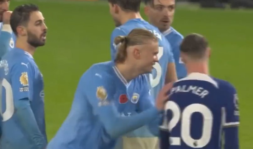 Cole Palmer 'tấu h&agrave;i' trong ng&agrave;y gặp lại Man City - Ảnh 1