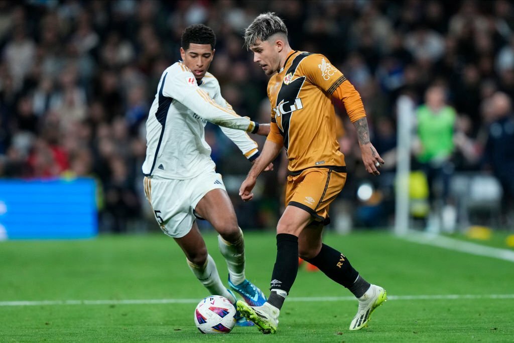 Sự thật về việc Bellingham chọn &aacute;o số 5 tại Real Madrid, chẳng phải v&igrave; Zidane - Ảnh 1