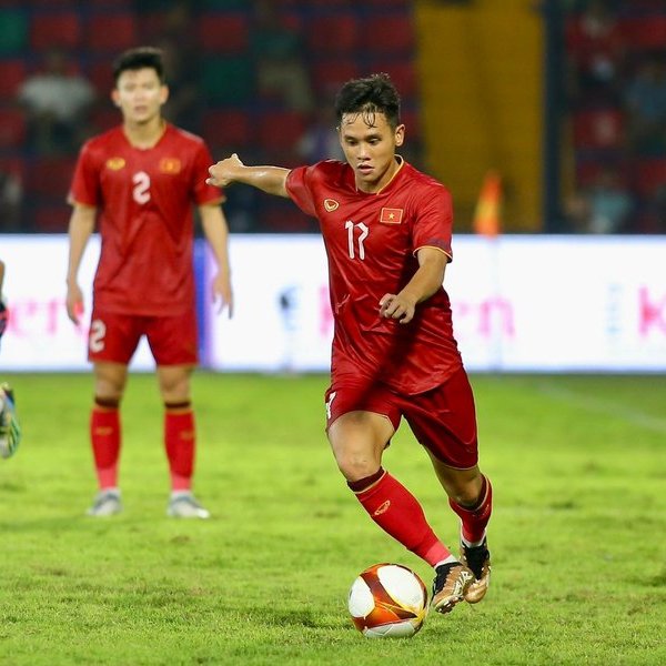 V&otilde; Minh Trọng &ndash; C&uacute; vấp của tuổi trẻ v&agrave; sự trở lại mạnh mẽ - Ảnh 1