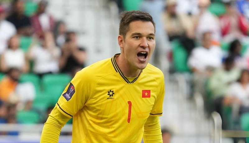 Nguyễn Filip lo ngại mất suất bắt ch&iacute;nh ĐTVN khi Đặng Văn L&acirc;m trở lại - Ảnh 1