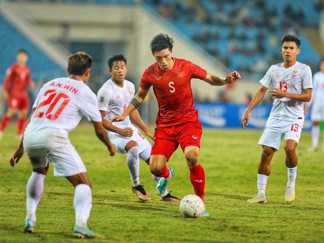 AFF Cup 2024 đổi t&ecirc;n, bốc thăm ở Việt Nam v&agrave;o th&aacute;ng 5 - Ảnh 2