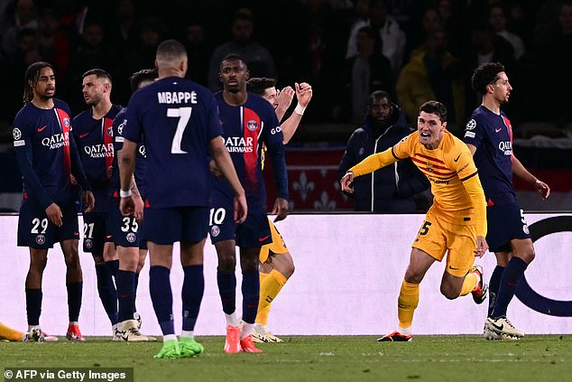 Barcelona thắng nghẹt thở PSG trong trận cầu 5 b&agrave;n thắng - Ảnh 2
