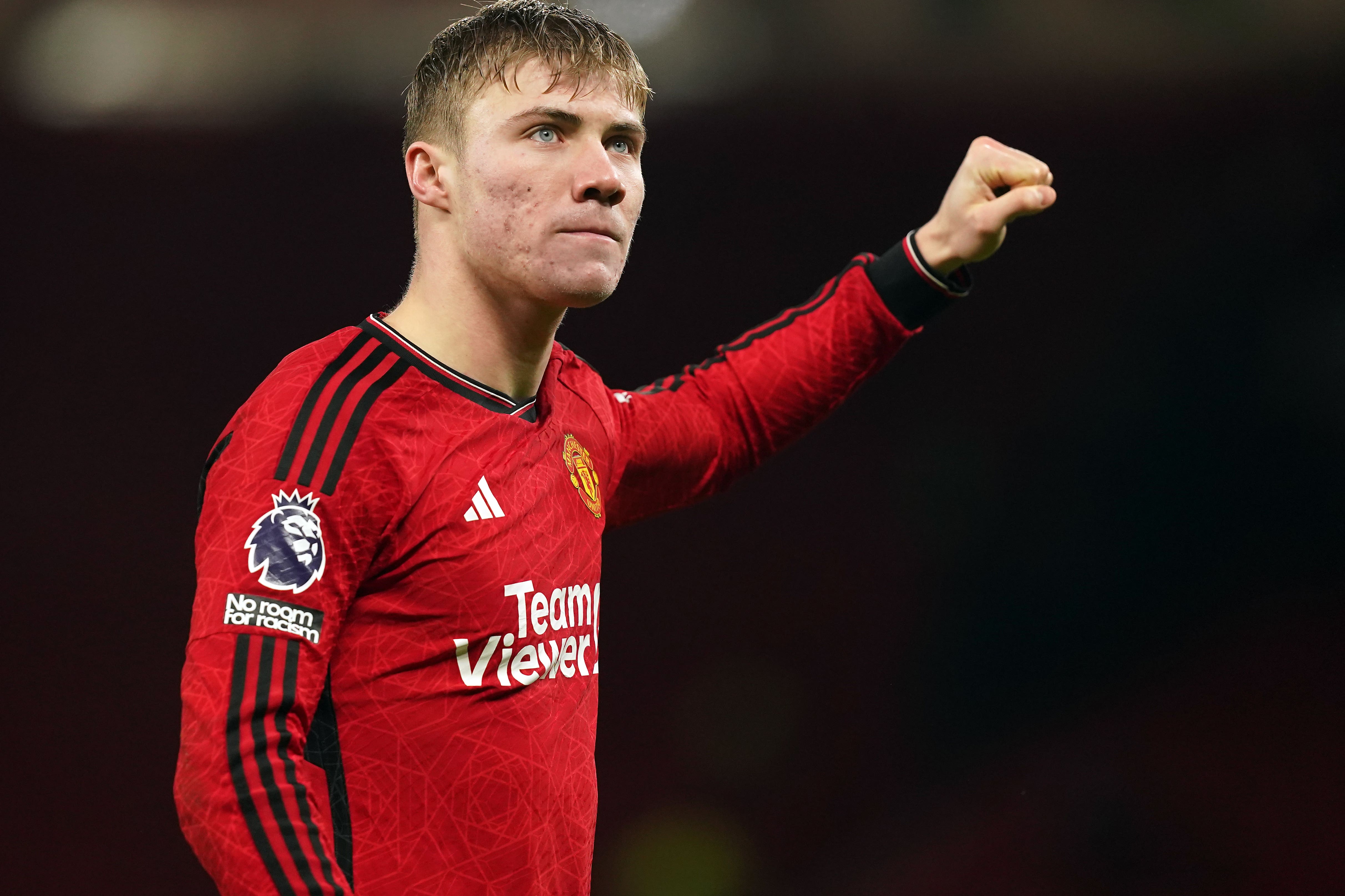 HLV Ten Hag tuy&ecirc;n bố mua tiền đạo mới cho MU - Ảnh 1