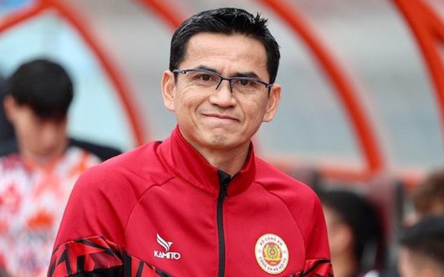 HLV Kiatisuk chia tay CLB C&ocirc;ng an H&agrave; Nội - Ảnh 1