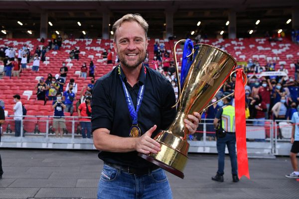 HLV Mano Polking c&oacute; mặt ở Việt Nam, sắp đ&agrave;m ph&aacute;n với CLB C&ocirc;ng an H&agrave; Nội? - Ảnh 2