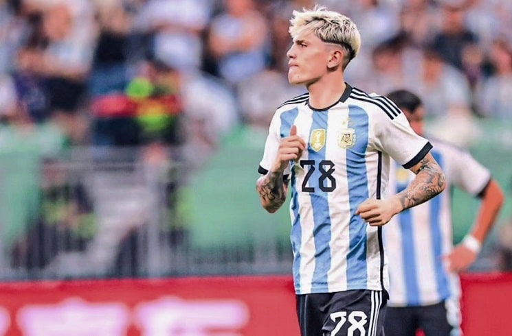 ĐT Argentina c&ocirc;ng bố danh s&aacute;ch dự Copa America: Garnacho g&oacute;p mặt c&ugrave;ng Messi - Ảnh 1