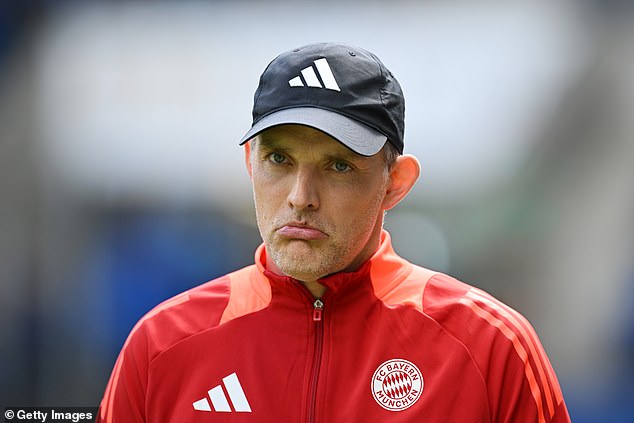 L&yacute; do MU buộc phải giữ ch&acirc;n HLV Ten Hag - Ảnh 1