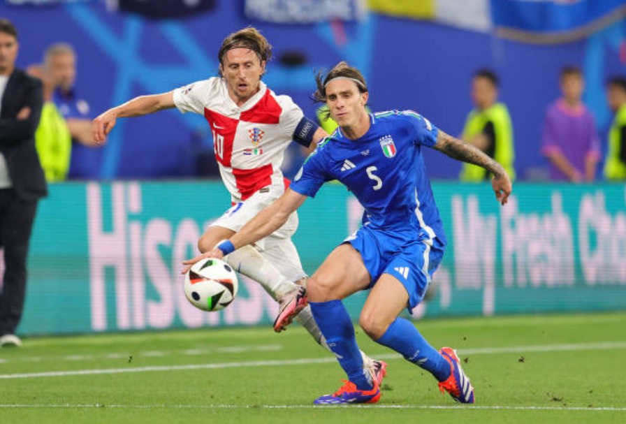 Đội h&igrave;nh ti&ecirc;u biểu v&ograve;ng bảng Euro 2024 - Ảnh 1