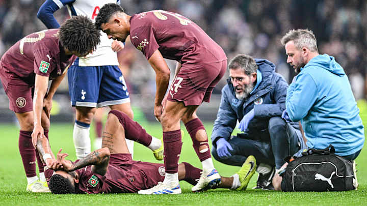 Man City khủng hoảng lực lượng, c&oacute; thể vắng 9 cầu thủ trước Bournemouth - Ảnh 1