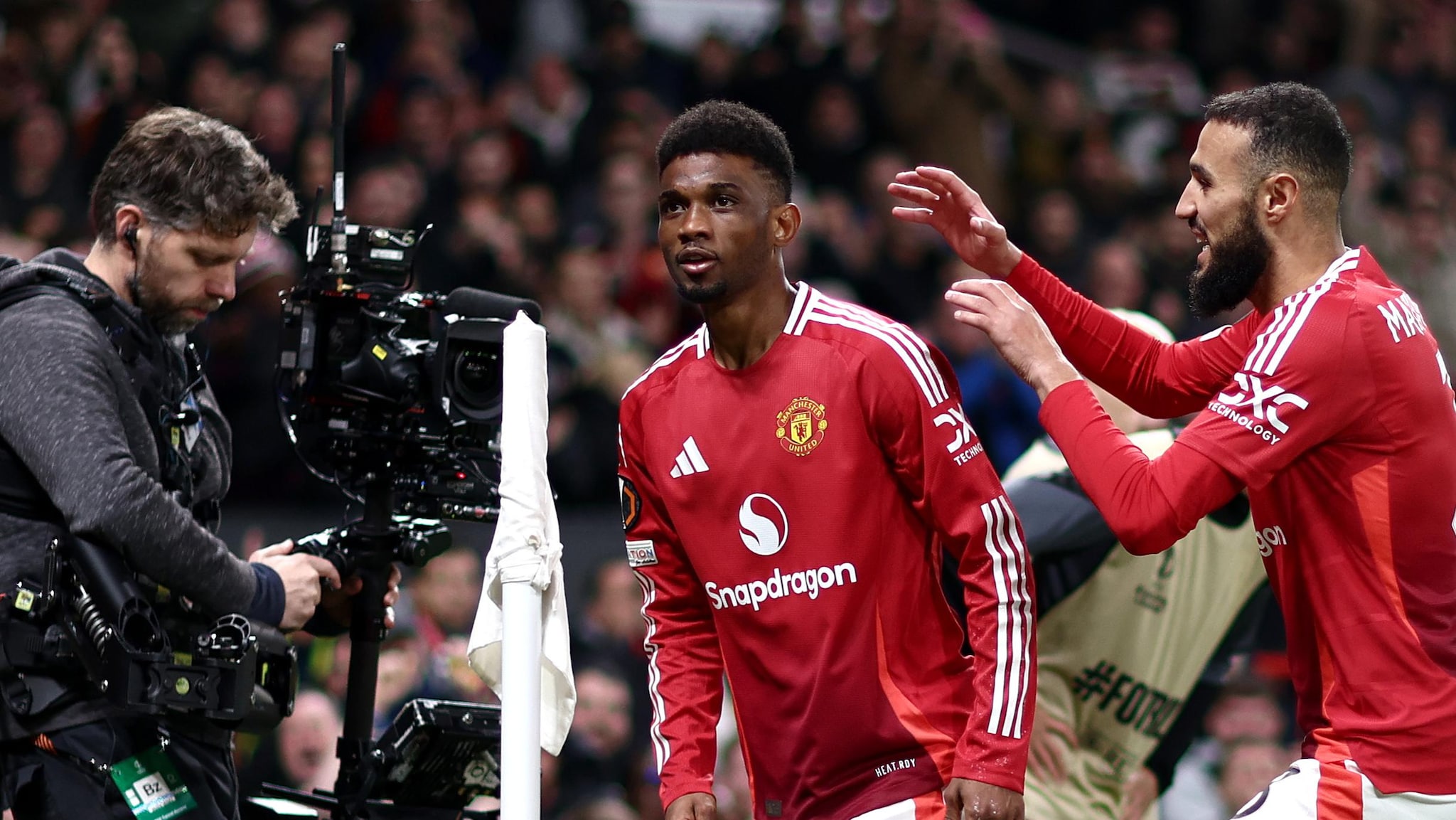 MU b&aacute;o tin buồn khi chiến thắng đầu ti&ecirc;n ở c&uacute;p ch&acirc;u &Acirc;u sau 380 ng&agrave;y - Ảnh 1