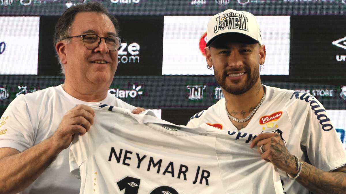 Top 10 bản hợp đồng đ&aacute;ng ch&uacute; &yacute; nhất &lsquo;chợ Đ&ocirc;ng&rsquo; 2025 - Ảnh 1