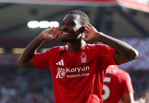 Thất bại trước Nottingham, Man City c&oacute; nguy cơ bật khỏi top 4 - Ảnh 1