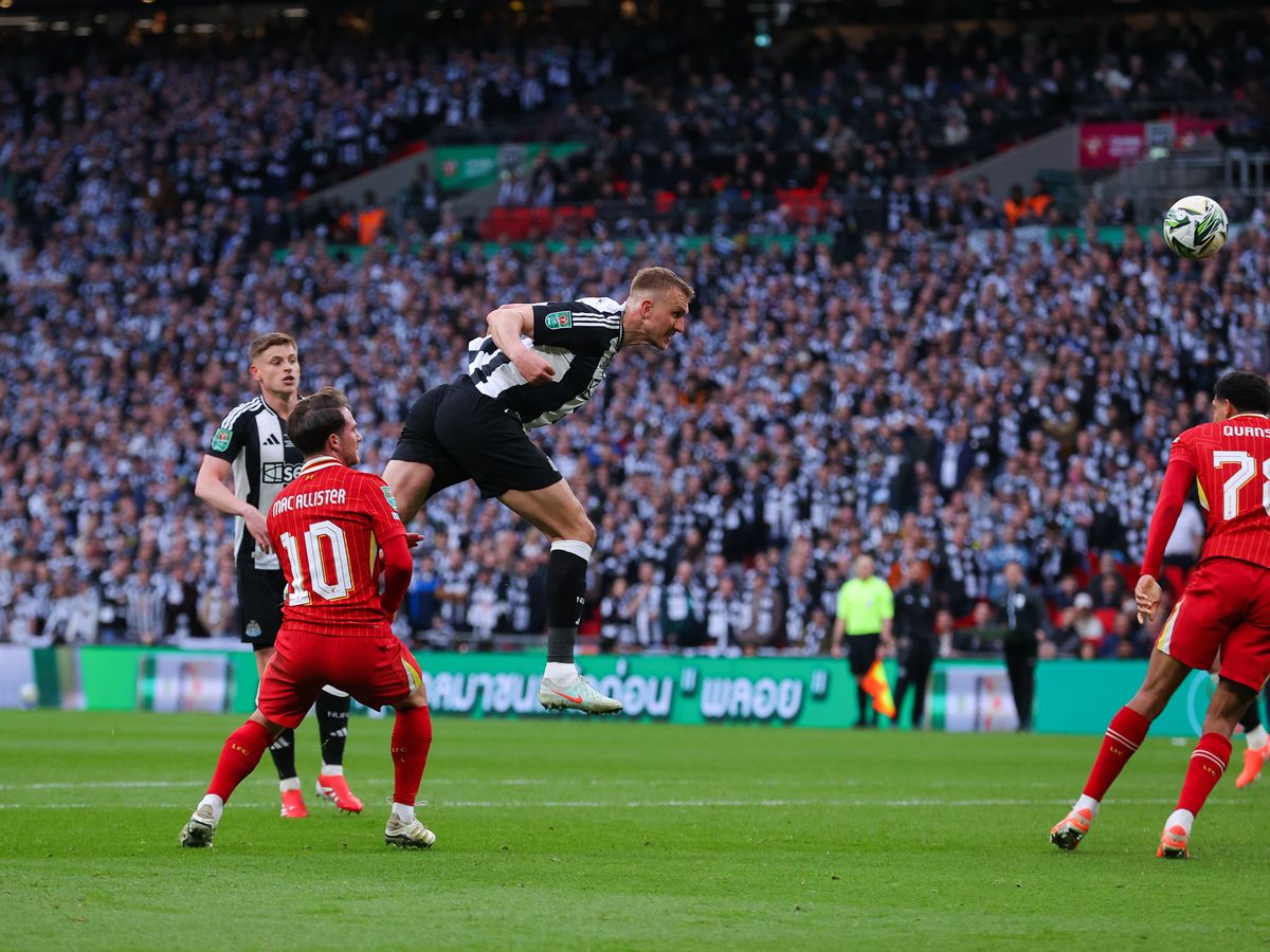 4 sai lầm của Arne Slot khiến Liverpool gục ng&atilde; ở chung kết c&uacute;p Li&ecirc;n đo&agrave;n - Ảnh 1