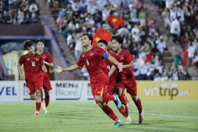 HLV U17 Việt Nam: &lsquo;Ch&uacute;ng t&ocirc;i phải chạm tr&aacute;n với những đối thủ rất mạnh&rsquo; - Ảnh 1
