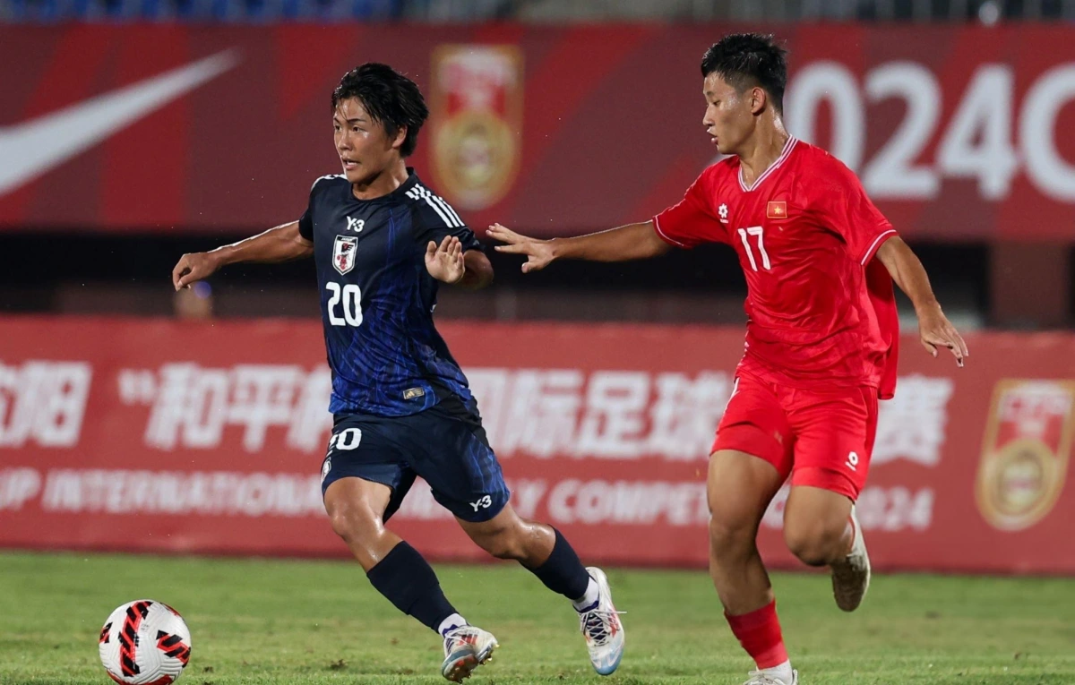 B&aacute;o Nhật Bản kh&ocirc;ng ngớt lời khen ngợi U17 Việt Nam - Ảnh 1