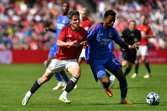 Chuy&ecirc;n gia Tony Ansell dự đo&aacute;n Lyon vs MU, 2h00 ng&agrave;y 11/4 - Ảnh 2