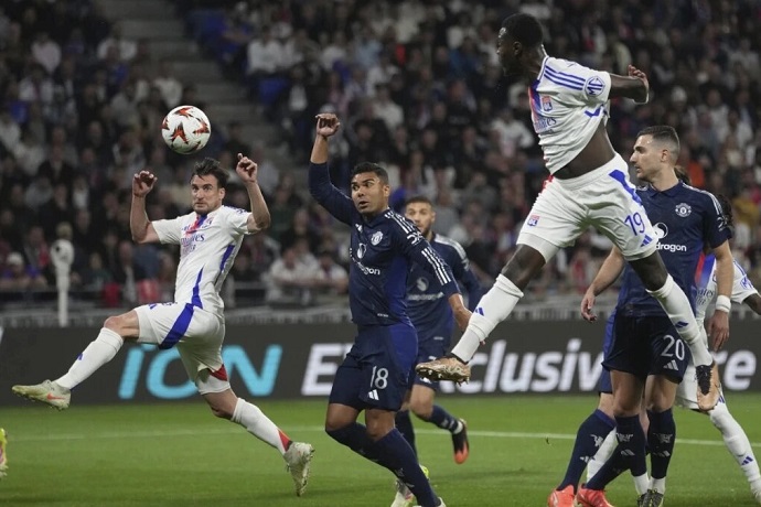 Siêu máy tính dự đoán MU vs Lyon, 2h00 ngày 18/4 - Ảnh 3