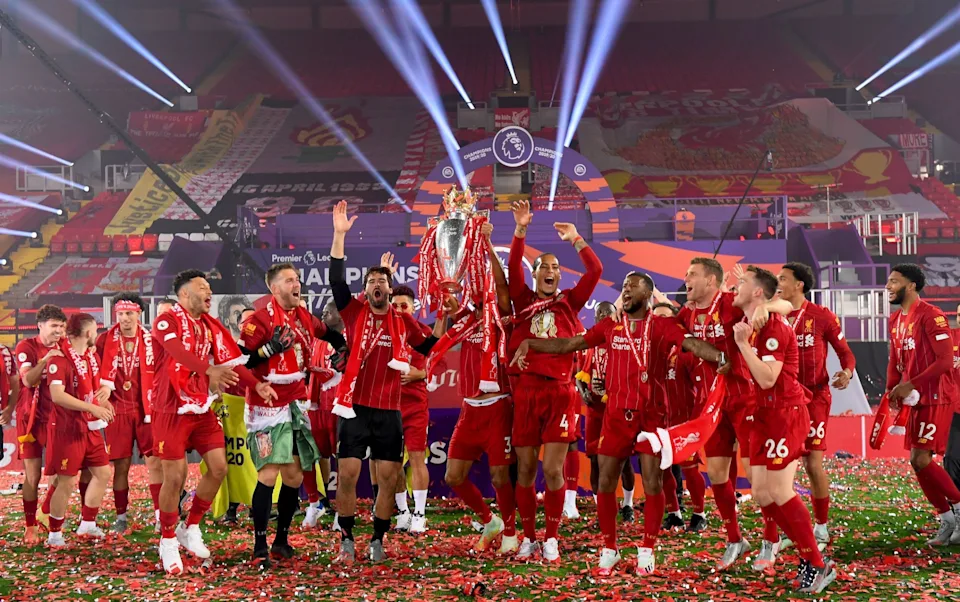 Khi n&agrave;o Liverpool n&acirc;ng c&uacute;p v&ocirc; địch Ngoại hạng Anh? - Ảnh 1