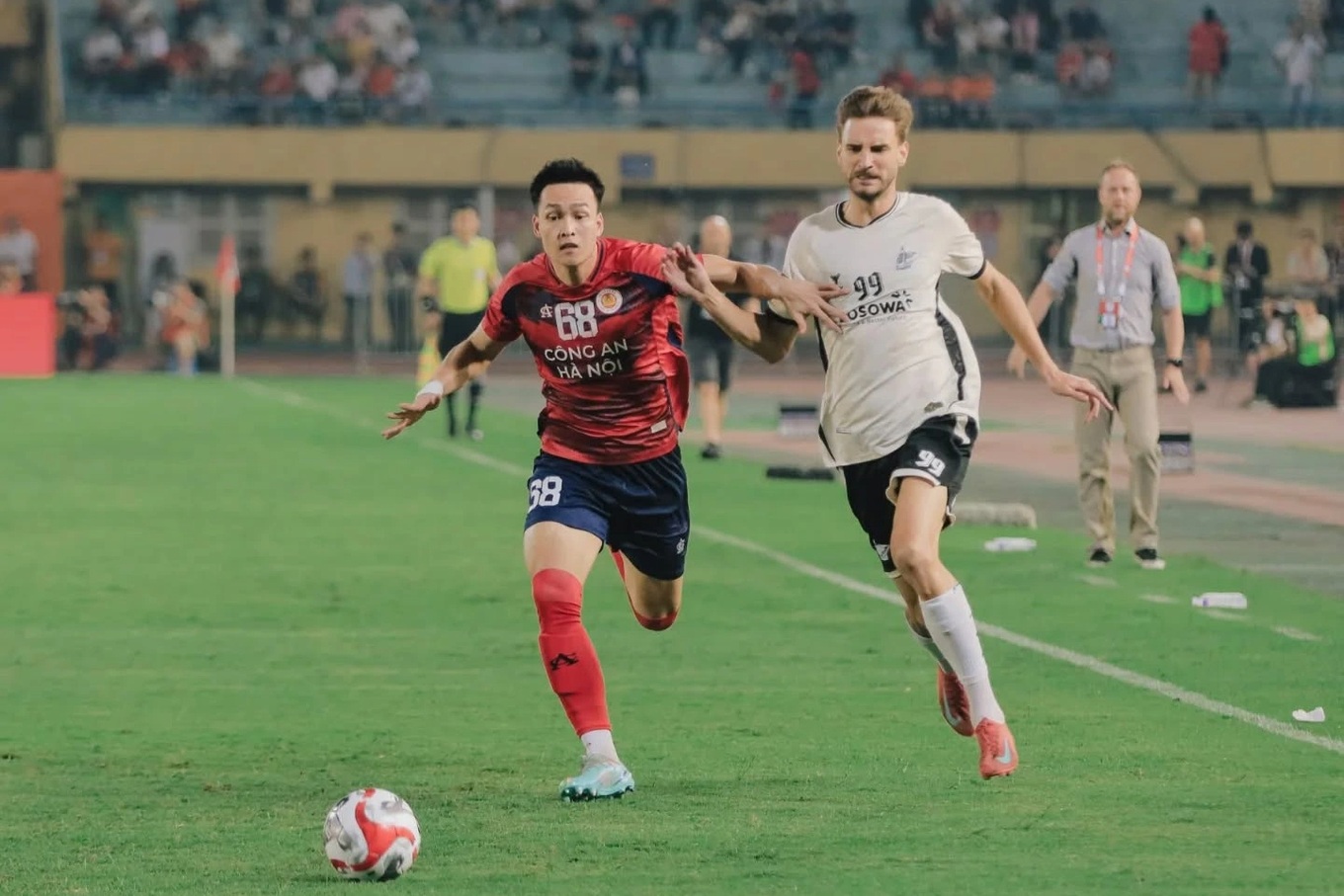 Đ&aacute;nh bại CLB Indonesia, CLB C&ocirc;ng an H&agrave; Nội lọt v&agrave;o chung kết c&uacute;p C1 Đ&ocirc;ng Nam &Aacute; - Ảnh 1