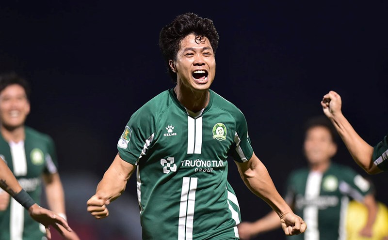 Đội tuyển Việt Nam c&ocirc;ng bố danh s&aacute;ch gặp Malaysia: C&ocirc;ng Phượng trở lại - Ảnh 2