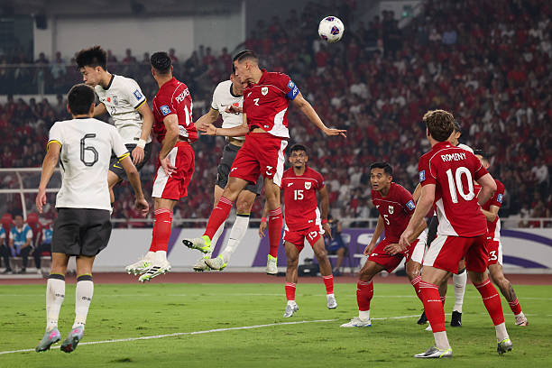 Hạ gục Trung Quốc, Indonesia rộng cửa gi&agrave;nh v&eacute; đi tiếp ở v&ograve;ng loại World Cup - Ảnh 1