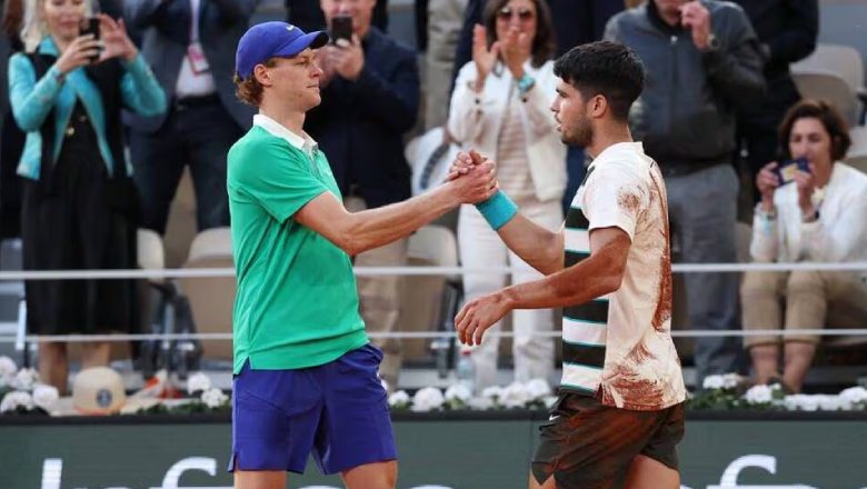 Trận Alcaraz đấu Sinner lập kỷ lục chung kết dài nhất lịch sử Roland Garros - Ảnh 1