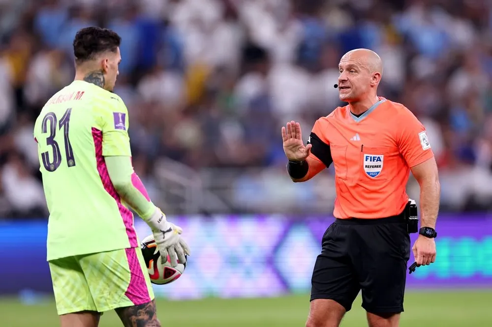 Những điều luật mới sẽ được &aacute;p dụng ở FIFA Club World Cup - Ảnh 1