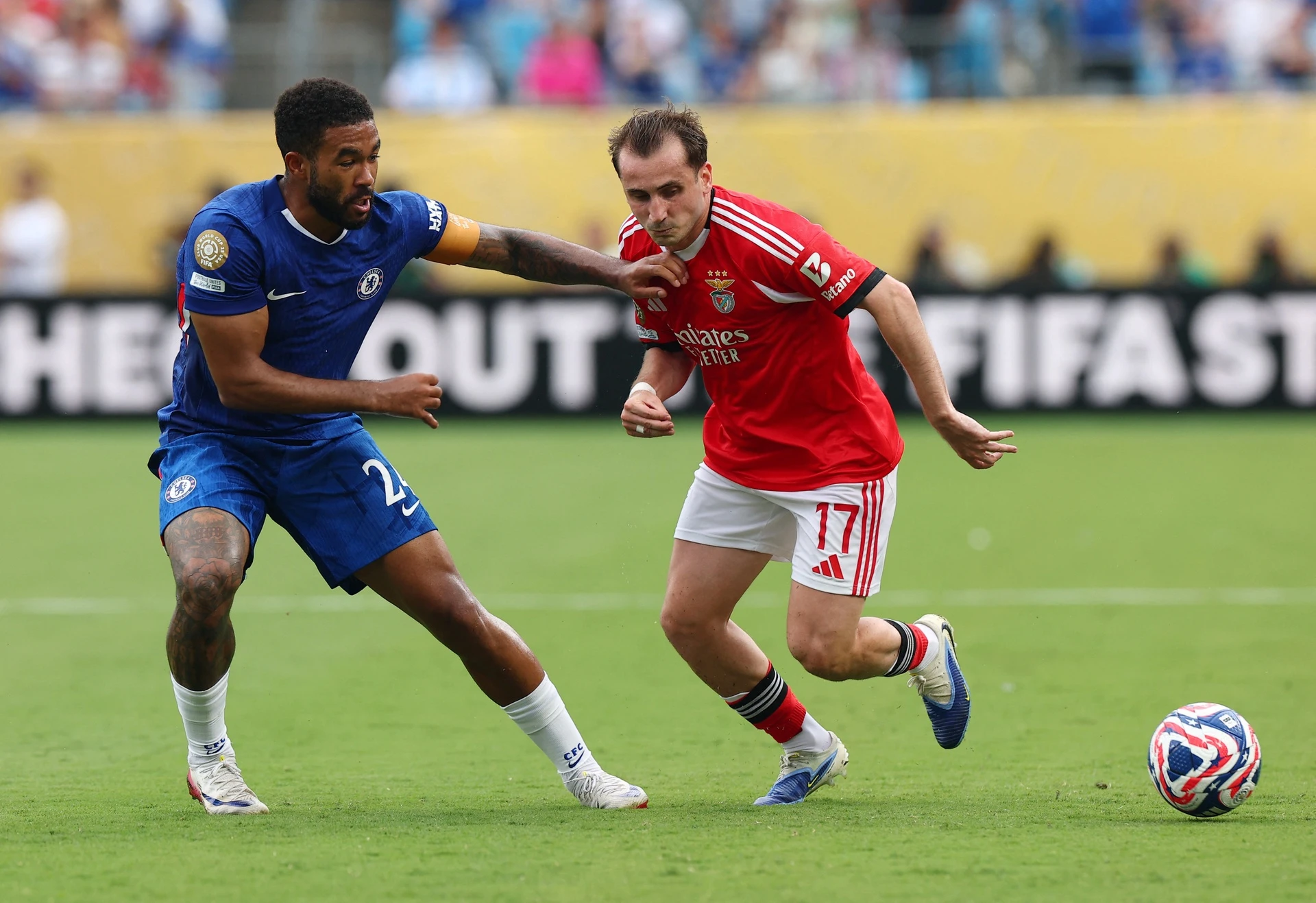 Kịch bản đi&ecirc;n rồ khiến trận đấu Chelsea hạ gục Benfica k&eacute;o d&agrave;i 5 tiếng - Ảnh 1