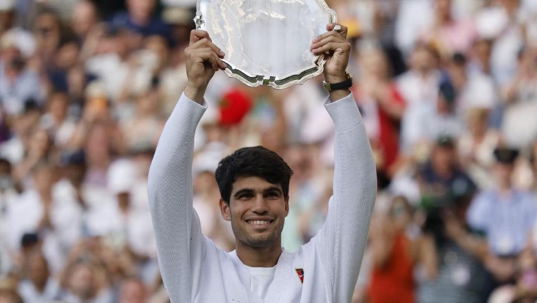 Alcaraz thừa nhận ‘không biết phải làm gì’ vì Sinner quá mạnh - Ảnh 1