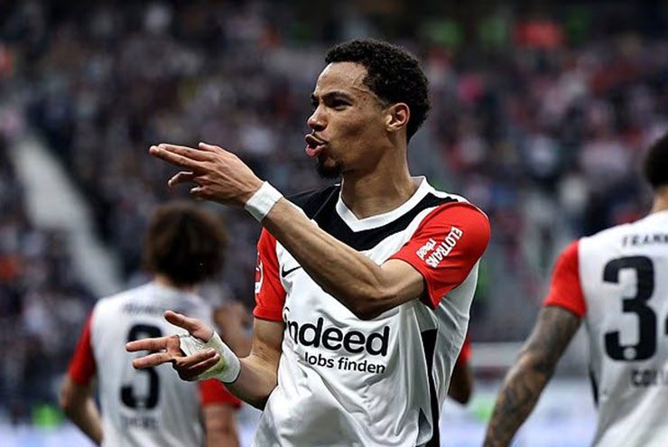 Liverpool mua xong Hugo Ekitike, n&acirc;ng tổng chi l&ecirc;n gần 300 triệu bảng - Ảnh 1