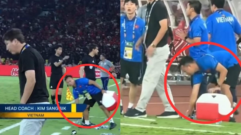 B&aacute;c sĩ U23 Việt Nam tiết lộ về những chai nước ở đường bi&ecirc;n - Ảnh 1