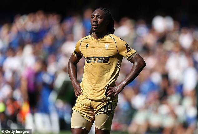 Eberechi Eze kh&ocirc;ng dự c&uacute;p ch&acirc;u &Acirc;u, sẵn s&agrave;ng sang Arsenal - Ảnh 1