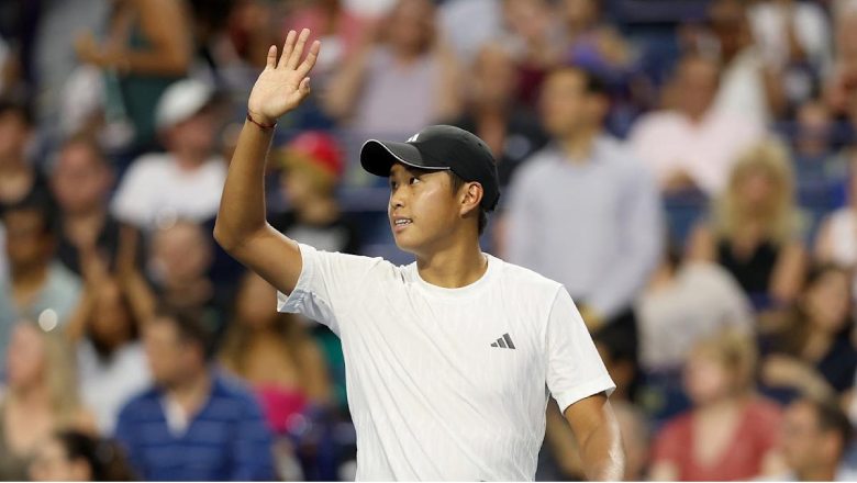 Djokovic đánh bại tay vợt gốc Việt, dễ dàng giành vé vào vòng 2 US Open - Ảnh 1