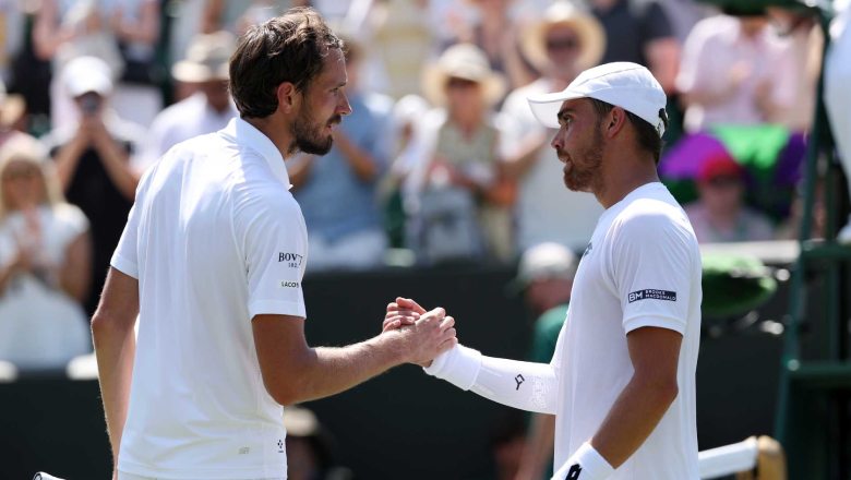 Link trực tiếp tennis Medvedev vs Bonzi - Vòng 1 US Open, 8h00 ngày 25/8 - Ảnh 1