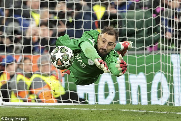 PSG đại hạ gi&aacute; Donnarumma, Man City rộng đường chi&ecirc;u mộ - Ảnh 1