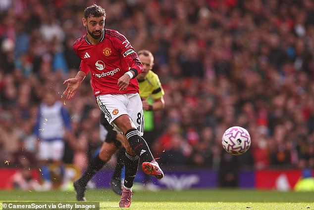 Bruno Fernandes n&oacute;i r&otilde; về tương lai ở MU trước tin đồn sang Saudi Arabia - Ảnh 1