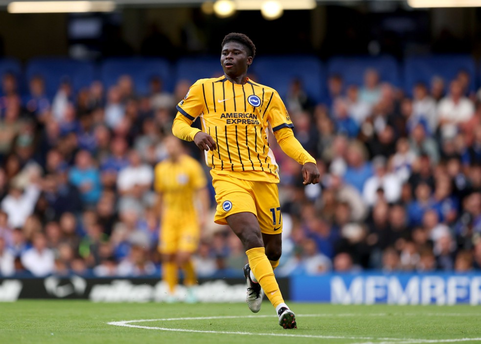 Bryan Mbeumo nỗ lực gi&uacute;p MU chi&ecirc;u mộ Carlos Baleba - Ảnh 1