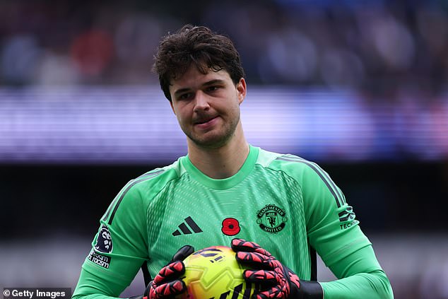 Rio Ferdinand chỉ ra ba cầu thủ gi&uacute;p MU hồi sinh - Ảnh 1